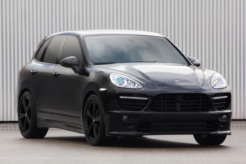 Porsche Cayenne 958 exterior